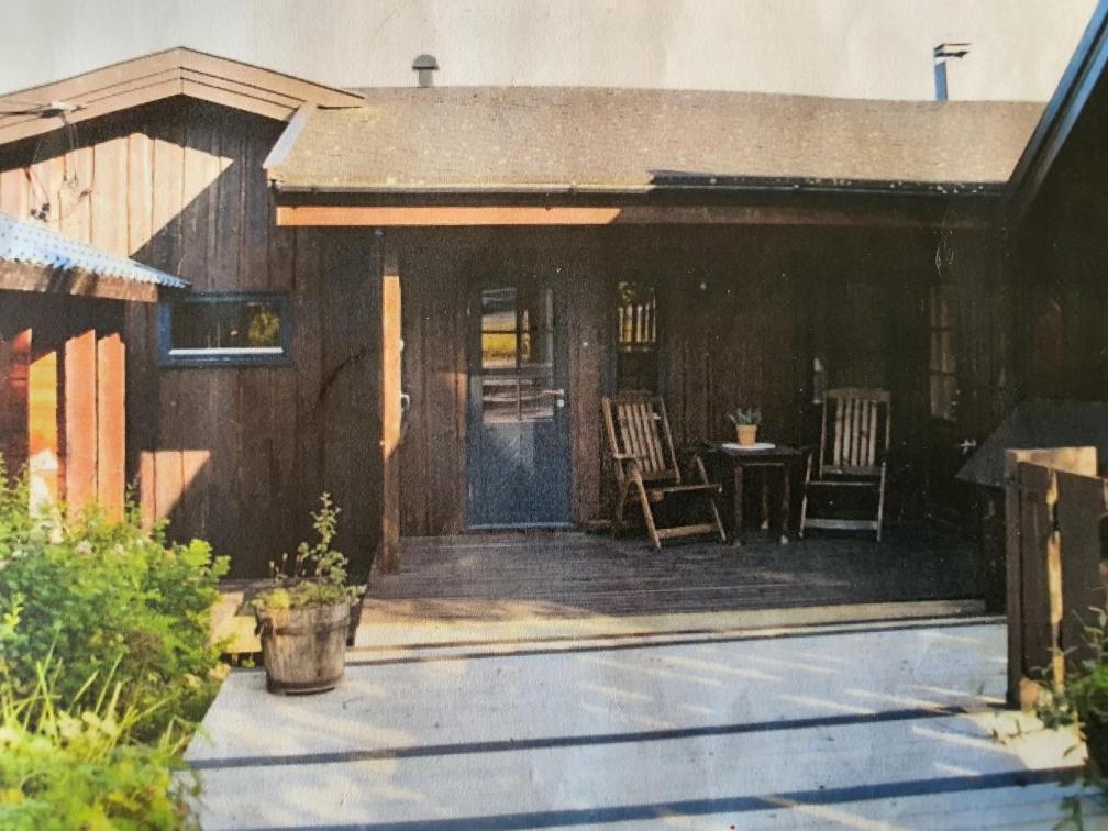 Stensens Overnatting Russenes Exterior foto